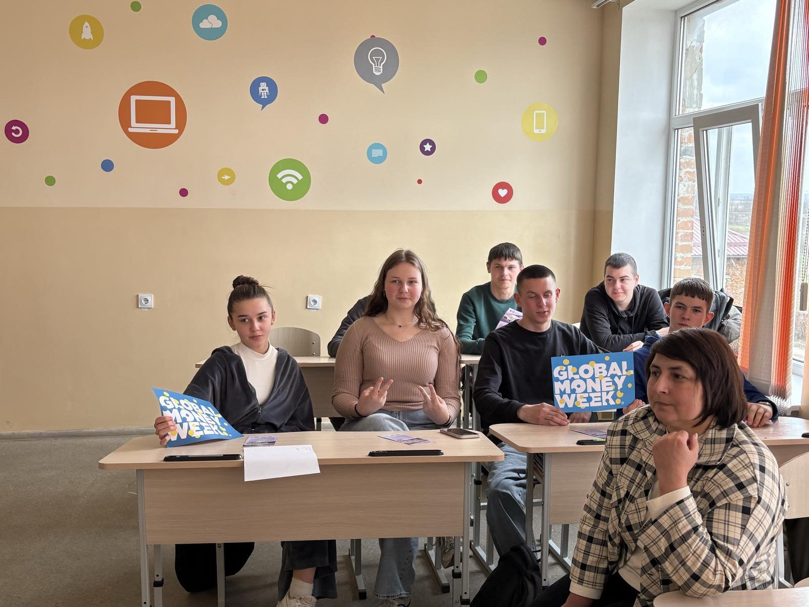 Global Money Week 2026. «Про що говорять гроші?» – інтелектуальний марафон для школярів Чемеровецького ліцею №2