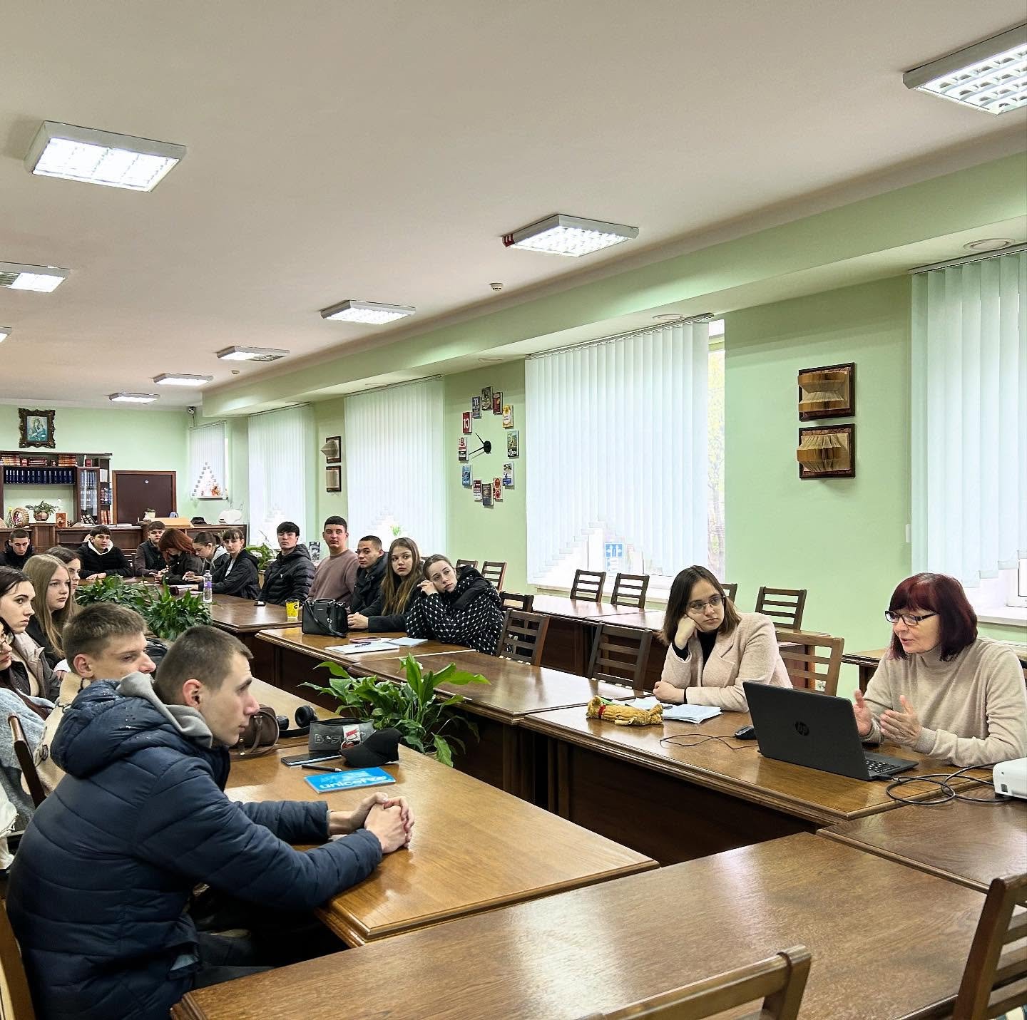 Практичне заняття з академічної доброчесності та пошуку інформації для першокурсників