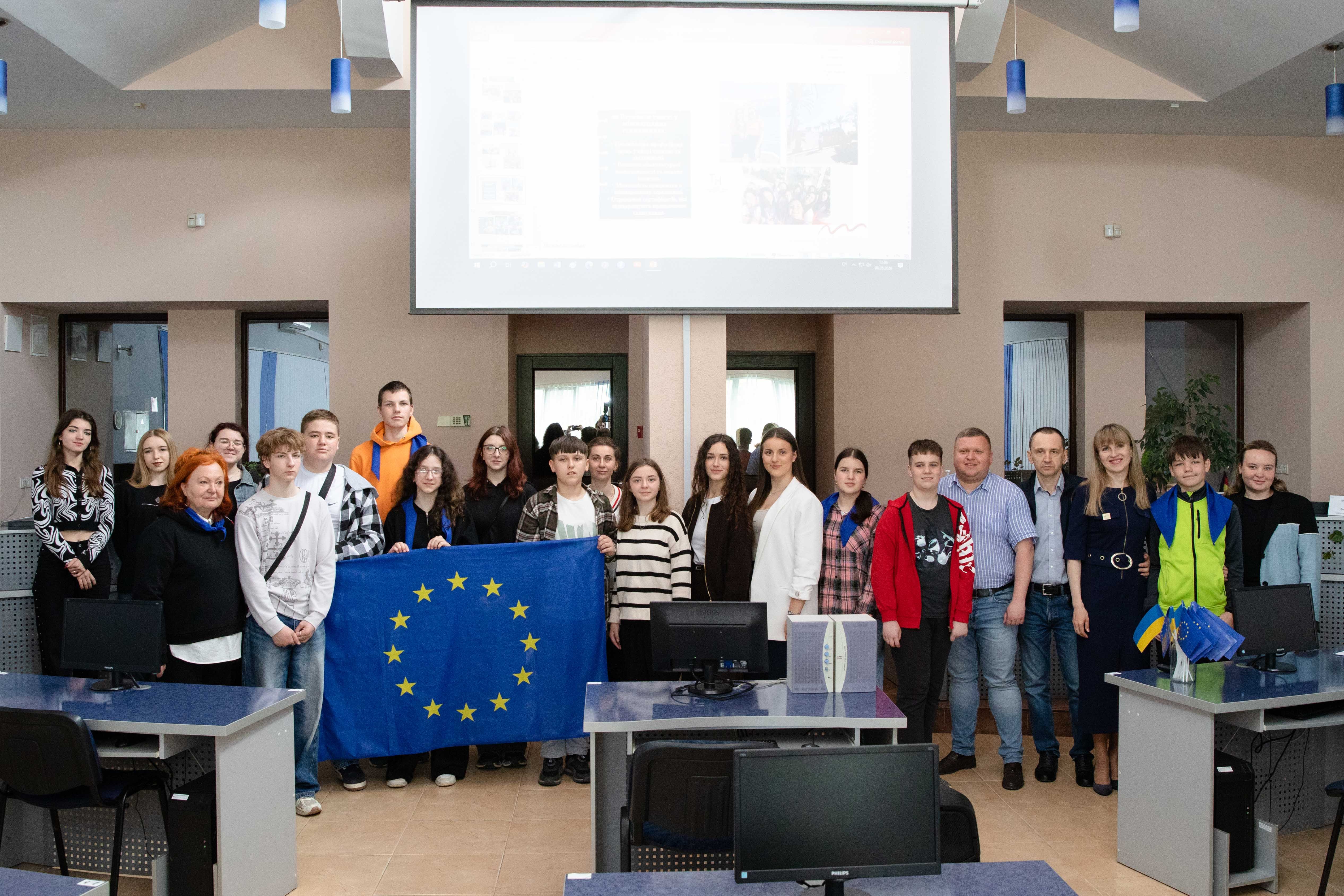 День Європи у ЗУНУ: разом формуємо європейське майбутнє України