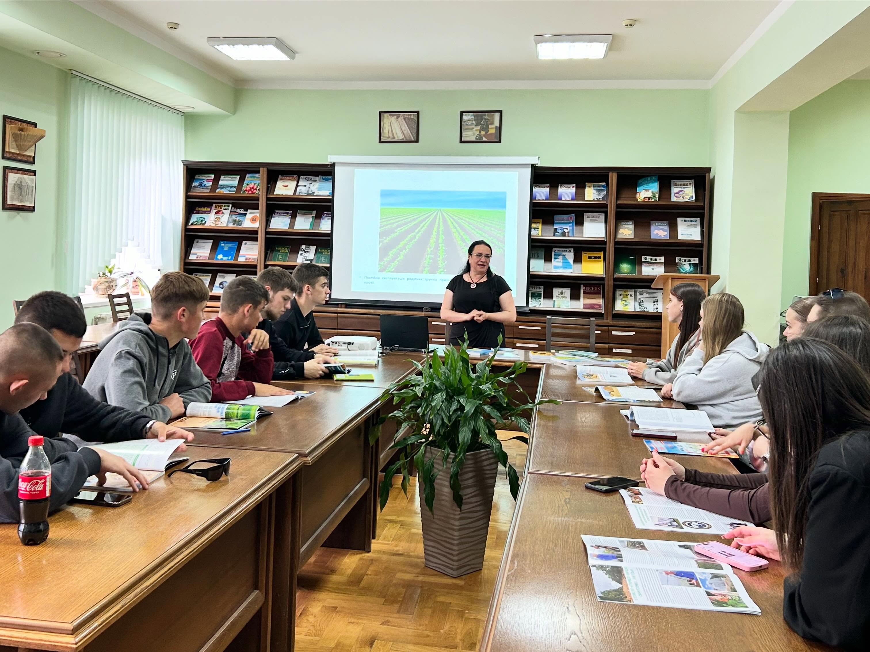 Інформаційна година «Агроекологічні шляхи протидії опустелюванню»