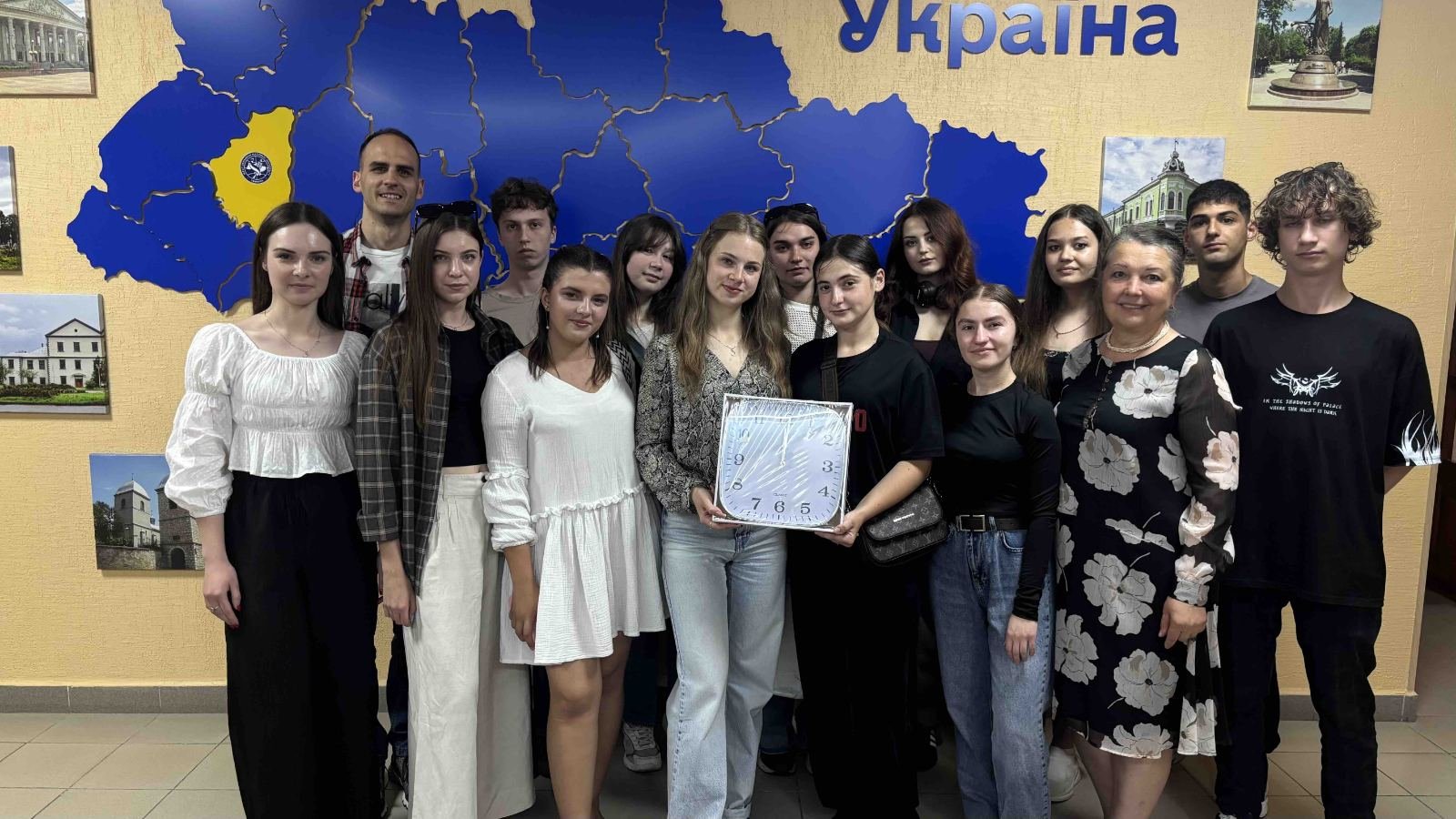 Візит студентів ЗУНУ до Служби у справах дітей Тернопільської обласної військової адміністрації